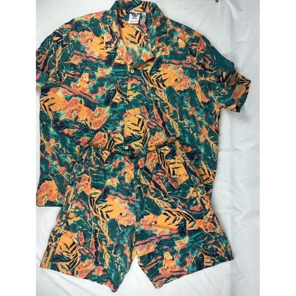 Adidas Originals Archive Floral Resort Shirt and Shorts Set Mens Size Medium - Picture 2 of 15